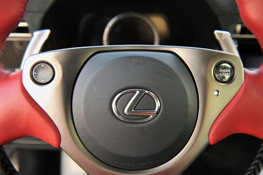  Lexus LF-A 2012 года  (NA) (фото 23 из 59)